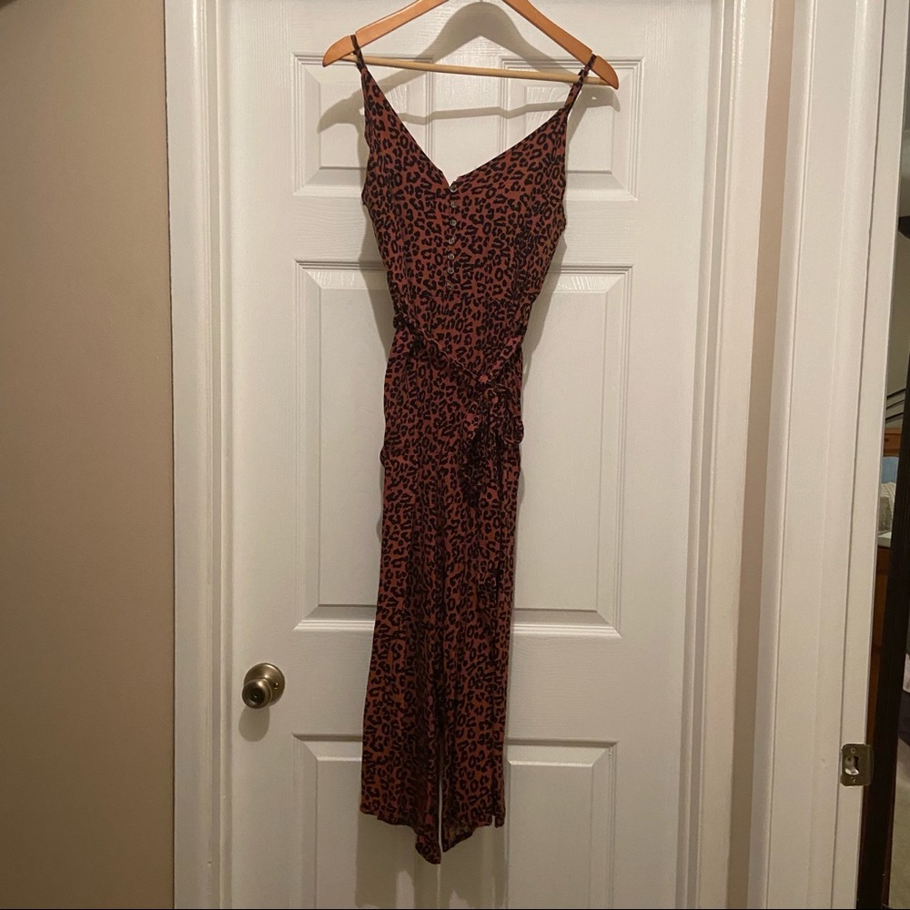 WIDE LEG LEOPARD JUMPSUIT